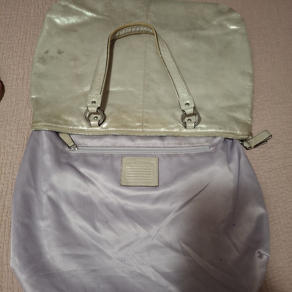 Coach Poppy Metallic Tote Bag GUC - Picture 9 of 9